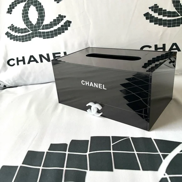 CHANEL Jewelry &- Tissue case - Picture 1 of 8